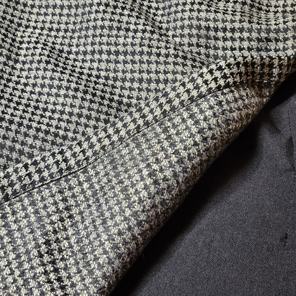 Croscill Oden Tailored Valance – Charcoal Houndstooth 72×20